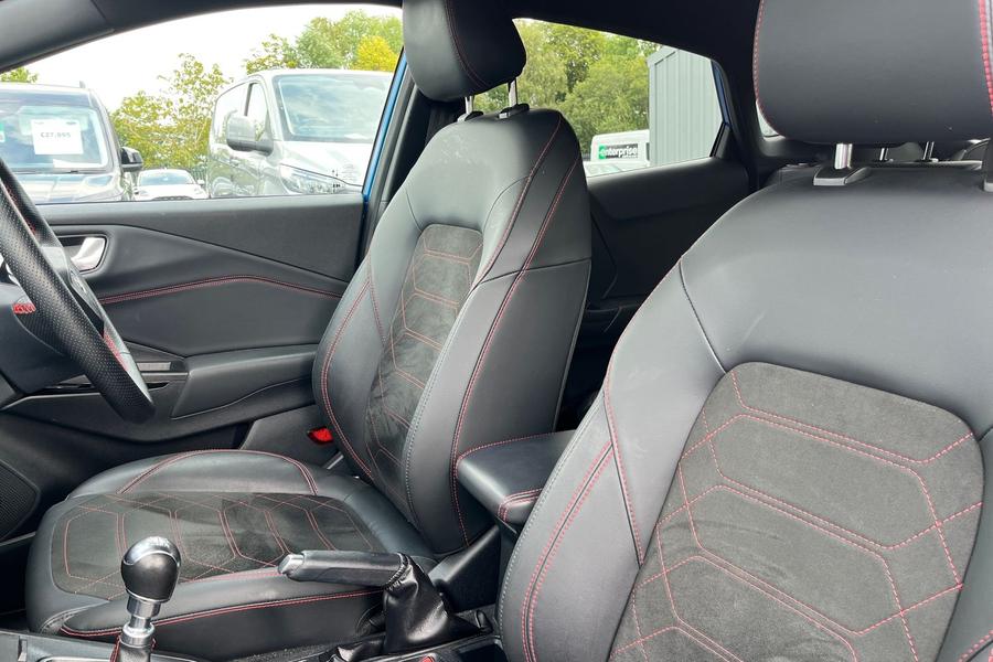 Ford PUMA Photo autoimg-dbd2edf84d452e438f67b9e6d9cd8fed448cc08a.jpg