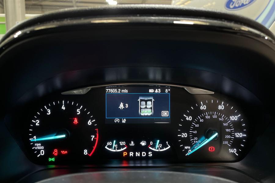 Ford FIESTA Photo autoimg-dbd4ad5e3e1d3d3f28caded9cf1fc7f0a7bbc504.jpg
