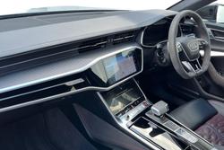 AUDI Rs6 Avant Photo 2