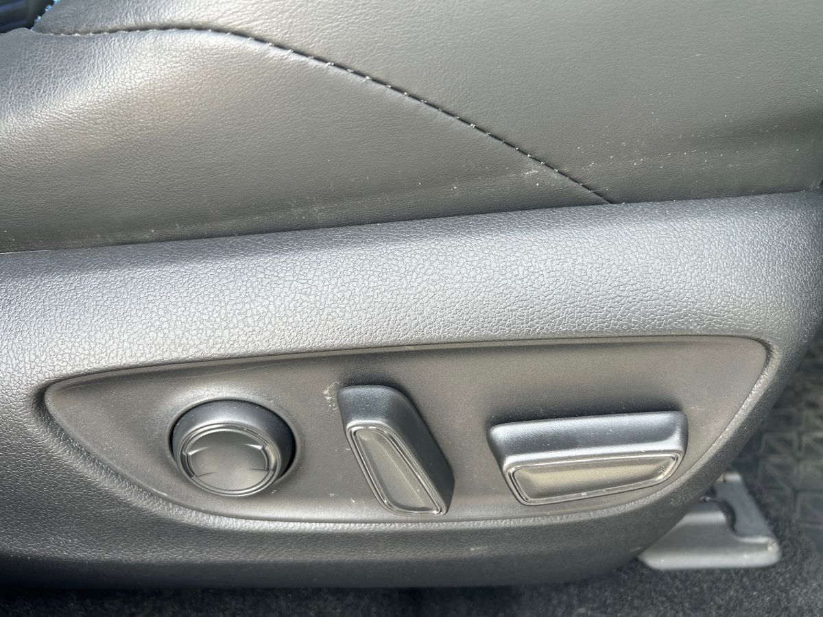 Toyota RAV4 Photo 29