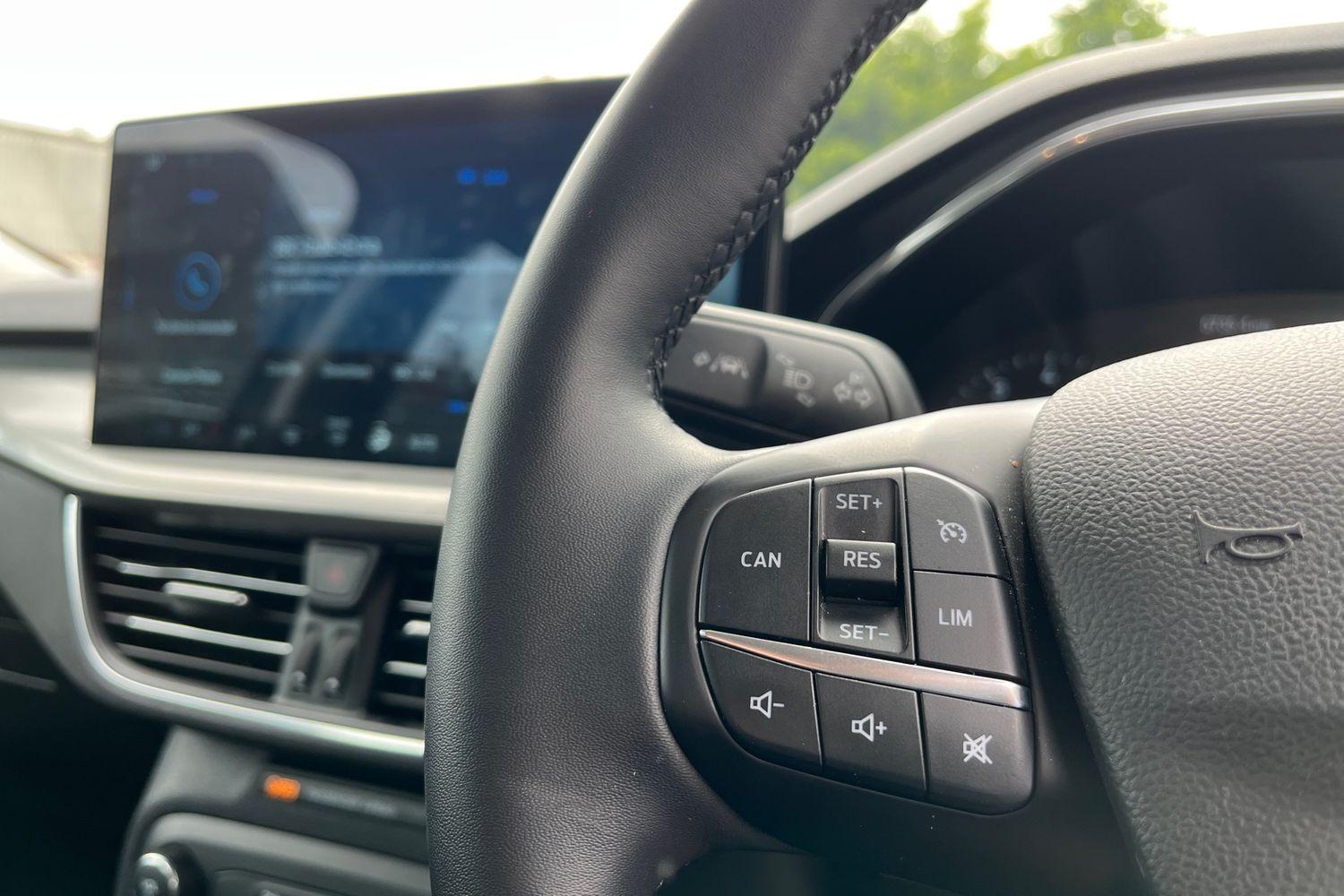 Ford FOCUS Photo 27