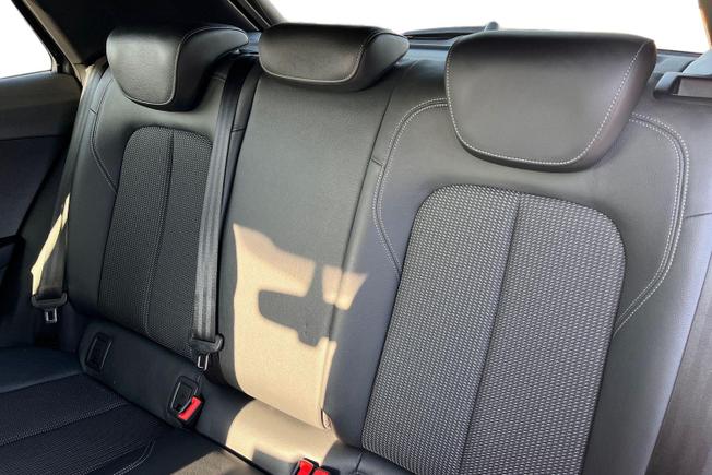 Audi Q2 Photo 9