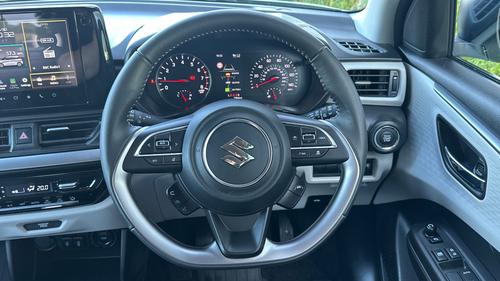 Suzuki SWIFT Photo autoimg-dbdd5b966c523eab1c8fe3aee043dc52e197058b.jpg