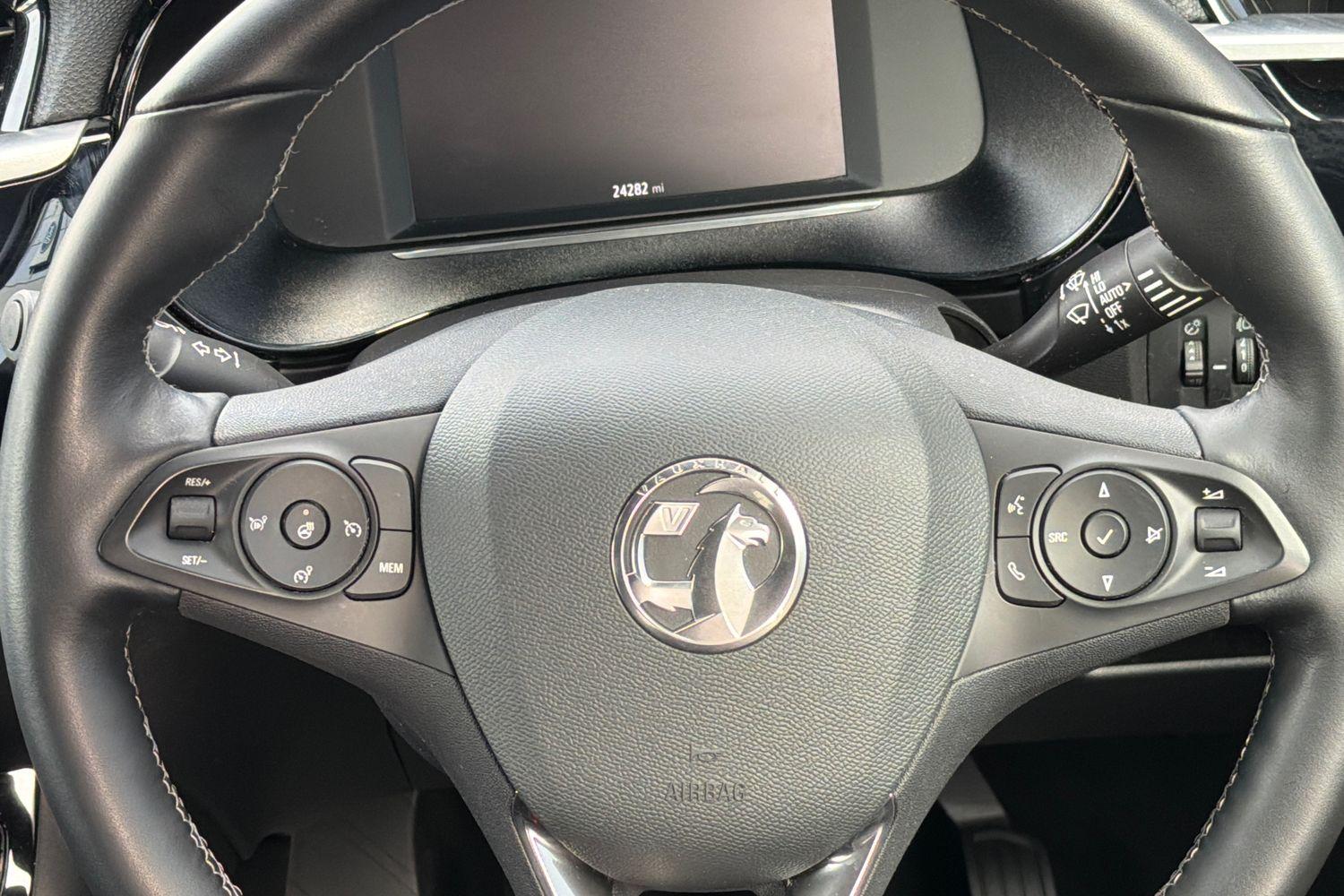 Vauxhall CORSA Photo 11