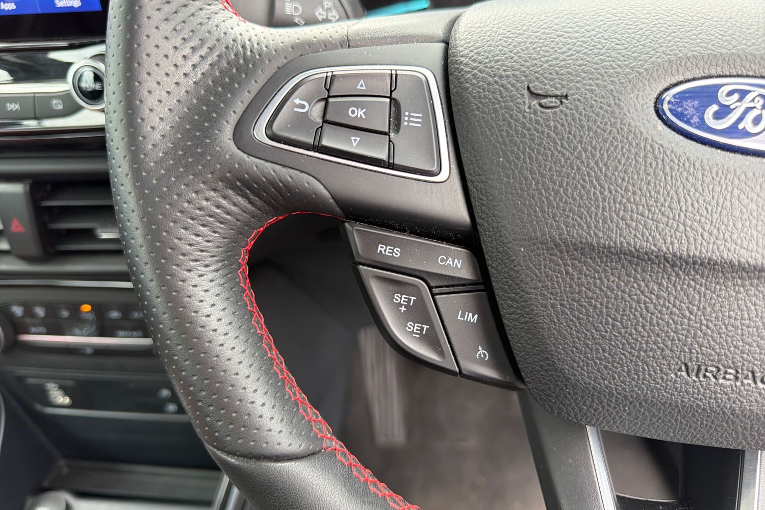 Ford ECOSPORT Photo 30