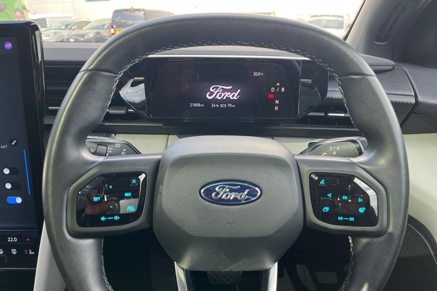 Ford Explorer Photo autoimg-dbe544386539890f580c303e2cb3903b2b8b3de5.jpg