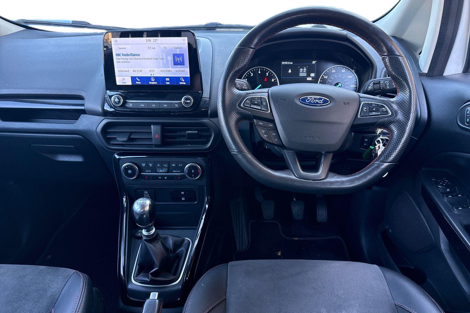 Ford ECOSPORT Photo 10