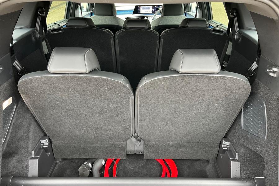 Peugeot E-5008 Photo autoimg-dbe75497c6951e2660992ec524ba8d24aac70596.jpg