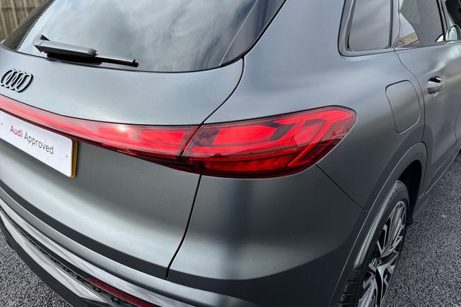 AUDI Sq5 Photo 18