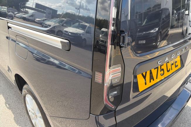 VOLKSWAGEN Caddy Maxi Photo 23