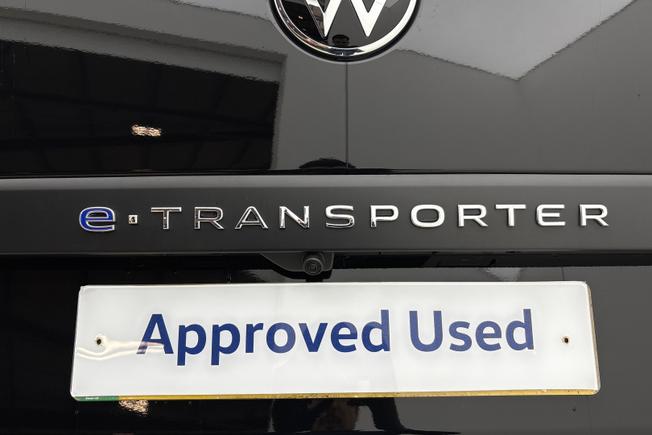 VOLKSWAGEN E-Transporter Photo 32