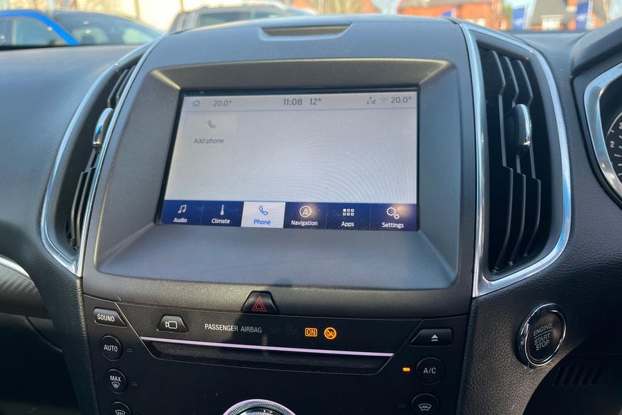 Ford EDGE Photo autoimg-dbef7545b9735eee73e2fd0a011860e07d19d5f4.jpg