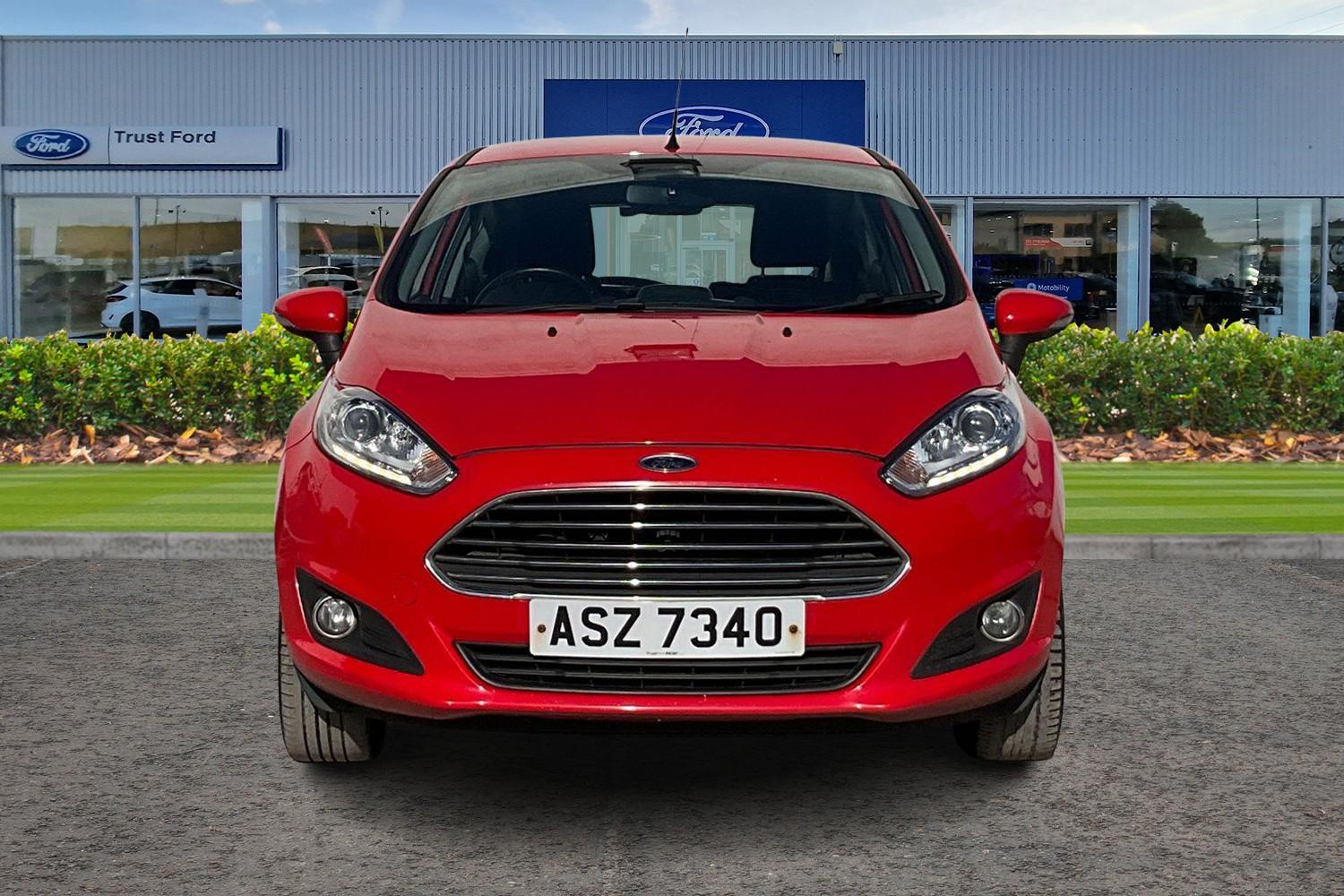 Ford Fiesta Photo 5