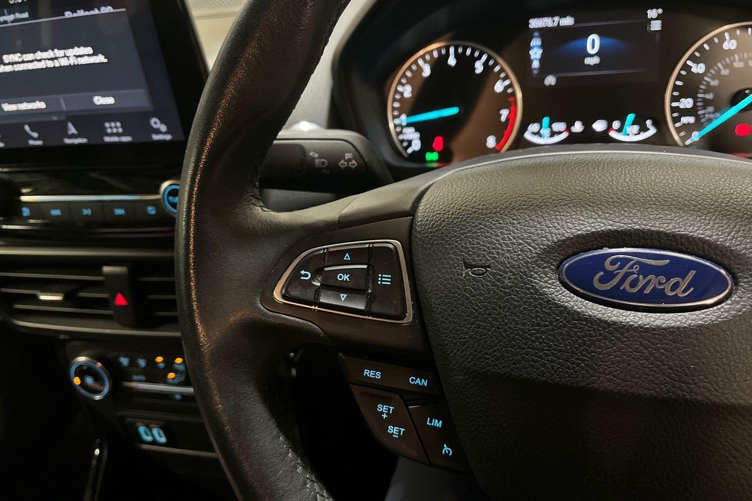 Ford ECOSPORT Photo 26