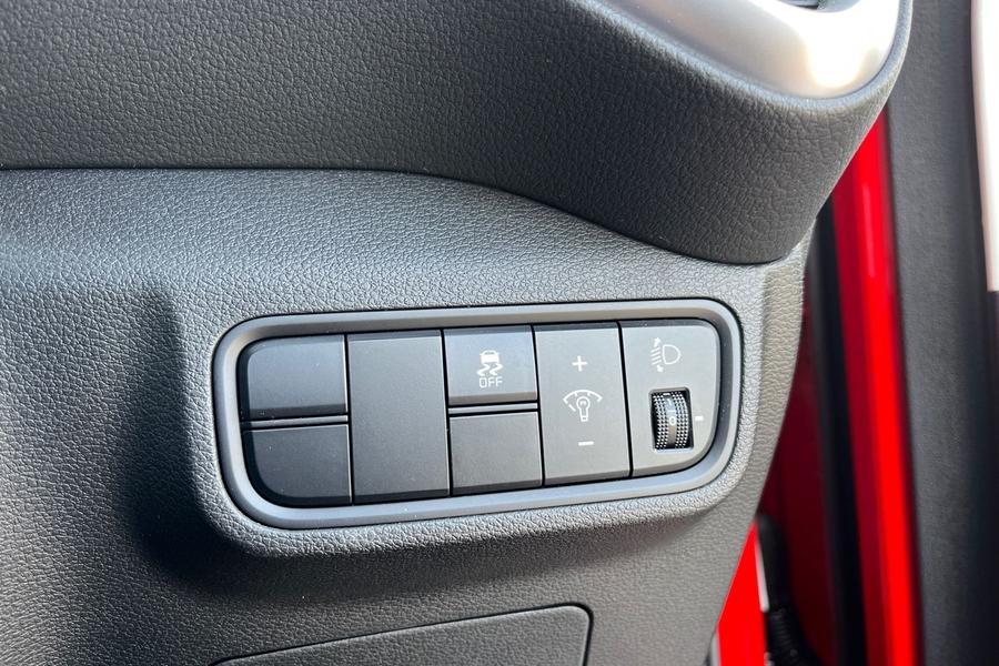 Kia SOUL Photo autoimg-dbfc5b620f4fe56aff0deff699d7429d3852ad00.jpg