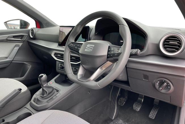 SEAT Ibiza Photo 6