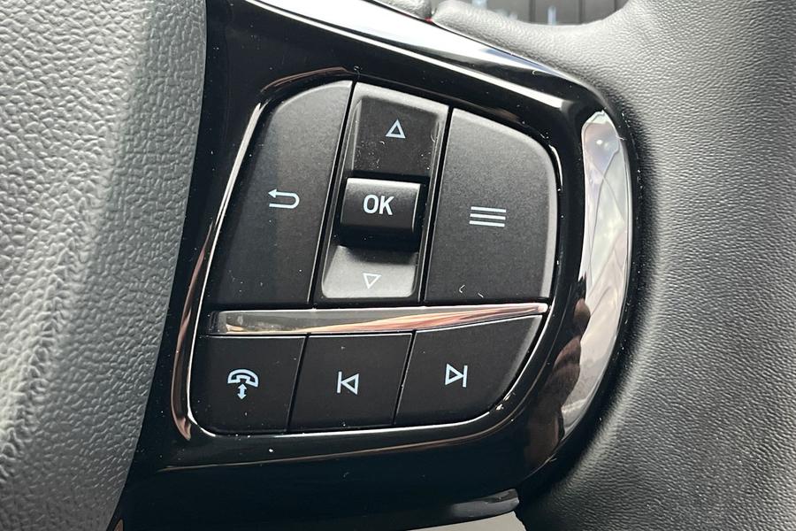 Ford TRANSIT CUSTOM Photo autoimg-dc03014b8826097afd07c5265a085a37c525664e.jpg