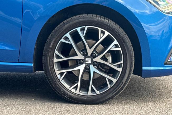 SEAT Ibiza Photo 5