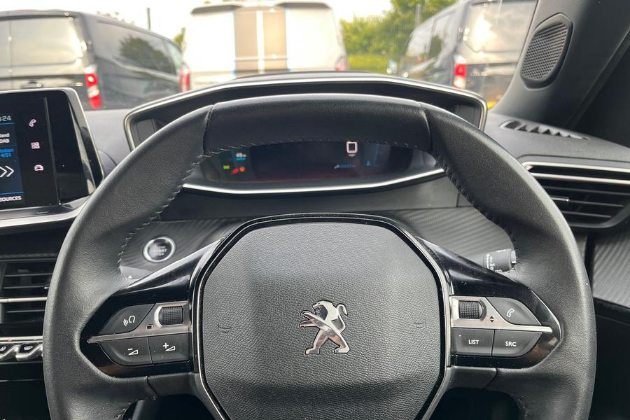 Peugeot 2008 Photo autoimg-dc0e85f11e4ee281863e2a40574f50f07133cb5c.jpg