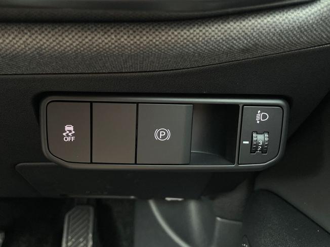 KIA EV4 Photo 40
