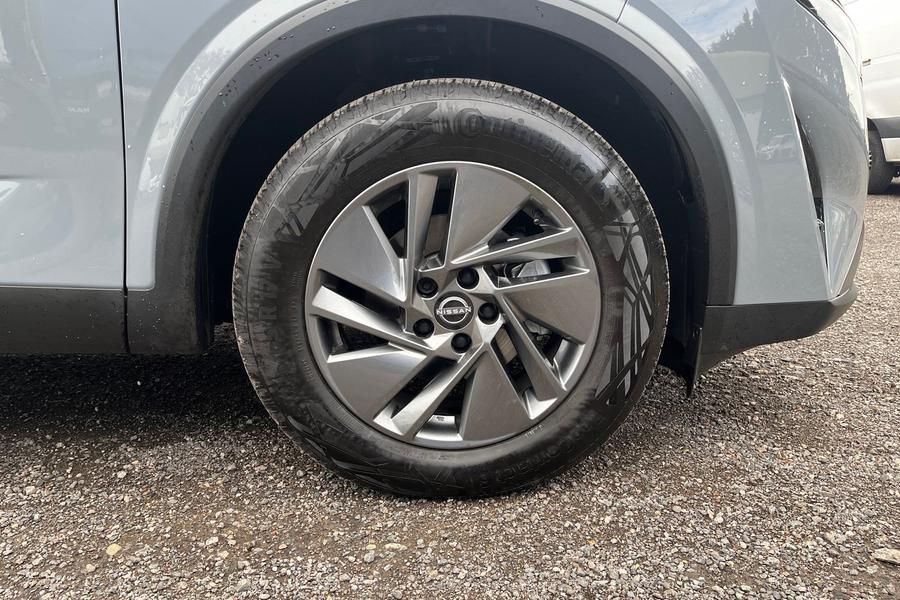 Nissan Qashqai Photo autoimg-dc0fc08dfc84eaf57204cdb097c90910c8e5763f.jpg