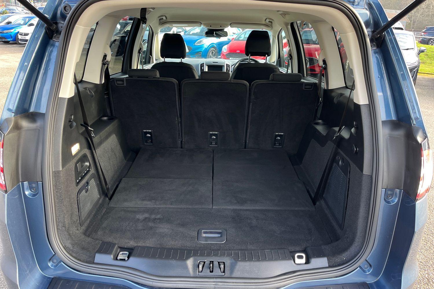 Ford GALAXY Photo 20