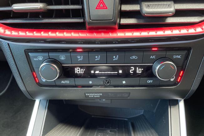 SEAT Arona Photo 33