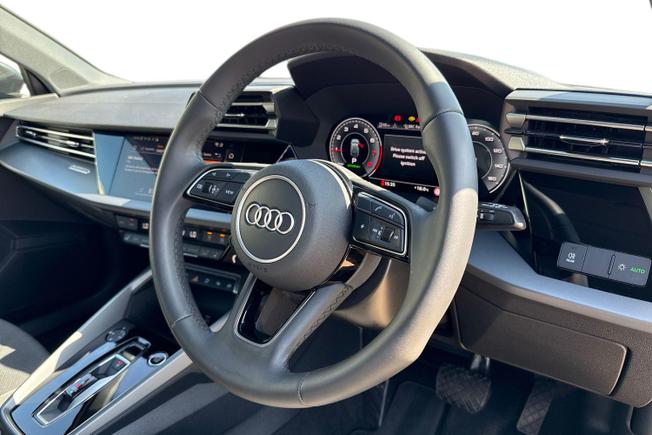 AUDI A3 Photo 6