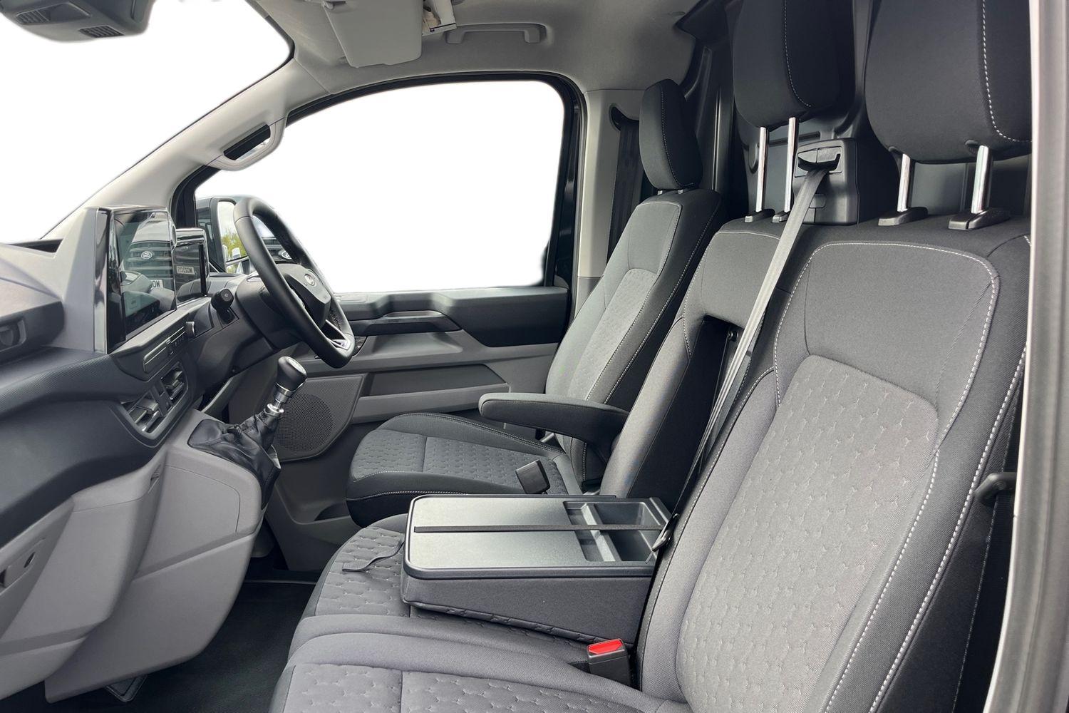Ford TRANSIT CUSTOM Photo 9