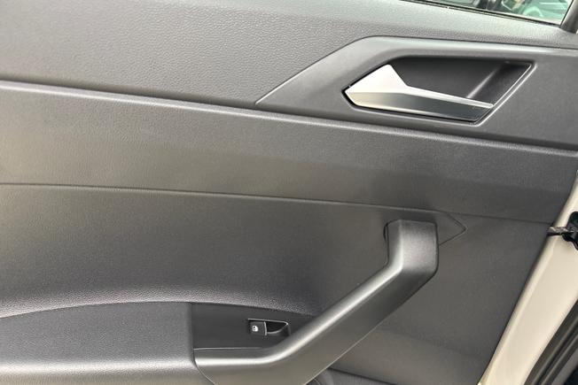 VOLKSWAGEN Polo Photo 32