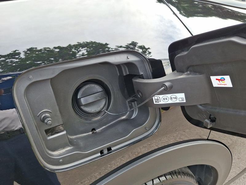 Used Peugeot 408 KM75GSO 33