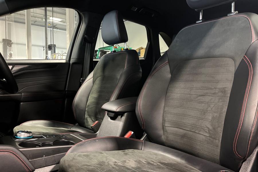 Ford Kuga Photo autoimg-dc1a858d2127c07dd88196a913d54b1710b0e6ed.jpg