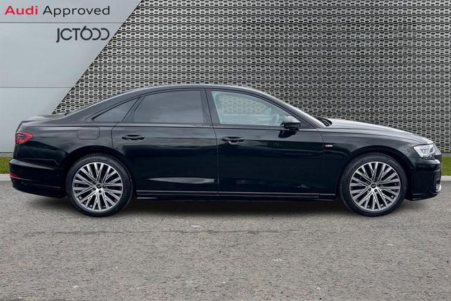 AUDI A8 Photo 4