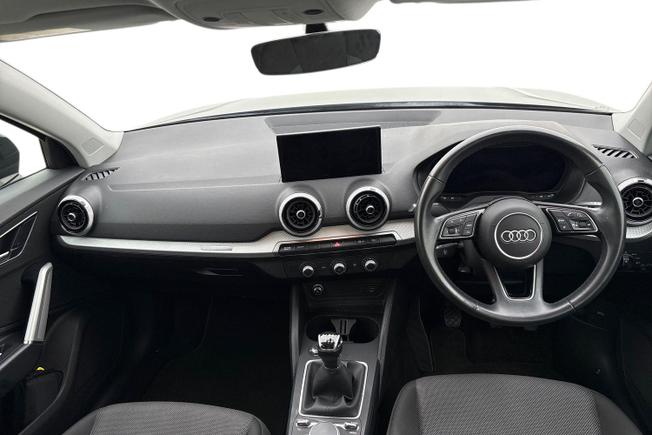 AUDI Q2 Photo 10
