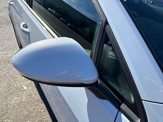 VOLKSWAGEN Golf Photo 20