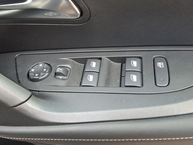 Used Peugeot 2008 HY74OAA 24