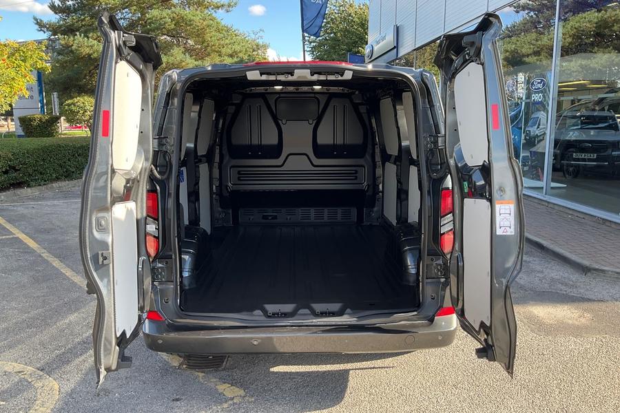 Ford TRANSIT CUSTOM Photo autoimg-dc2d9b64dad79bb271953b1cf87f1f37357aa3c3.jpg