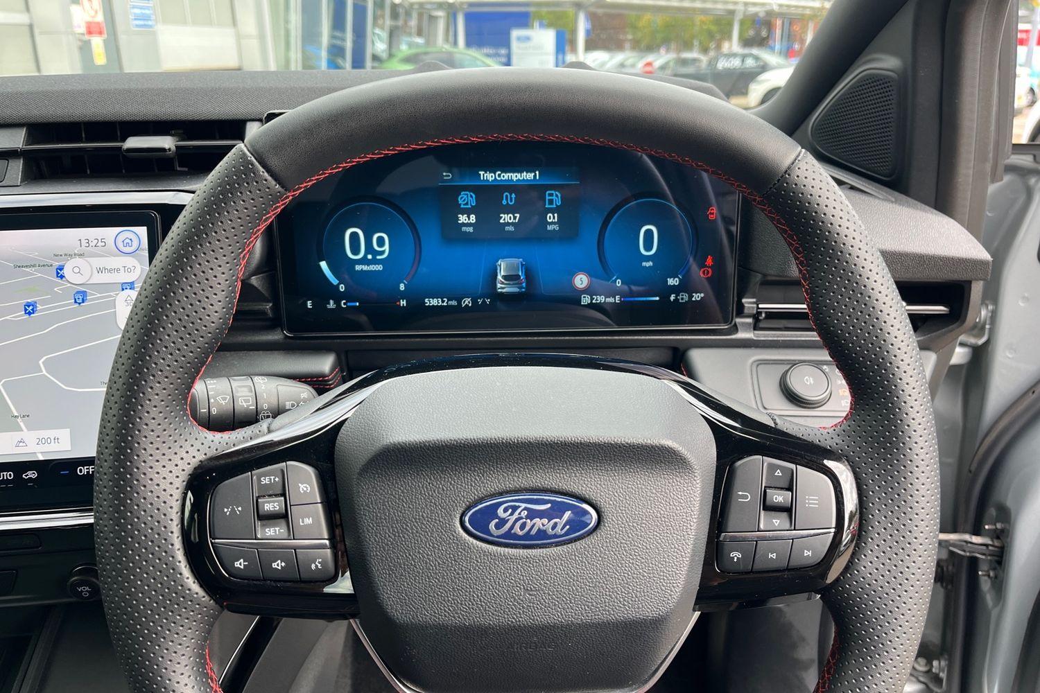 Ford PUMA Photo 11