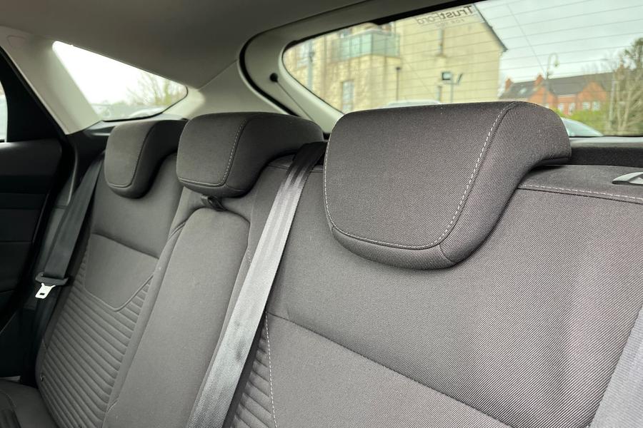 Ford FOCUS Photo autoimg-dc2f6e9e8b010567436b2035fbab4ab4ad15304d.jpg