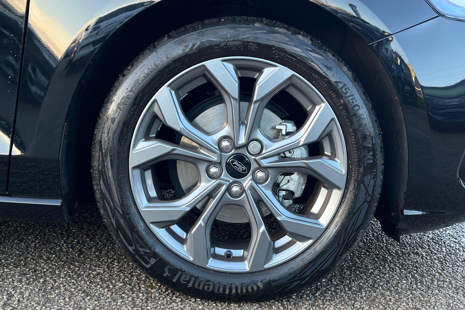 Ford FOCUS Photo 7