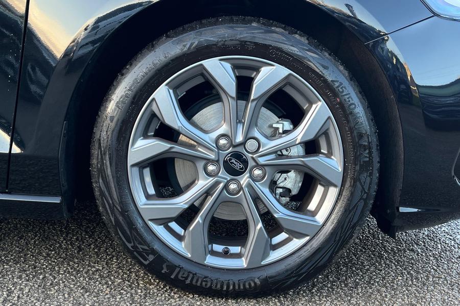 Ford FOCUS Photo autoimg-dc2f78f85f26105c1dc03db487c8ebb0423e0b0d.jpg