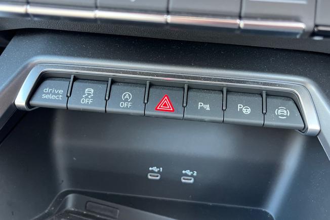 AUDI A3 Photo 31