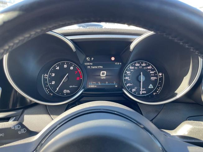 ALFA ROMEO Giulia Photo 15