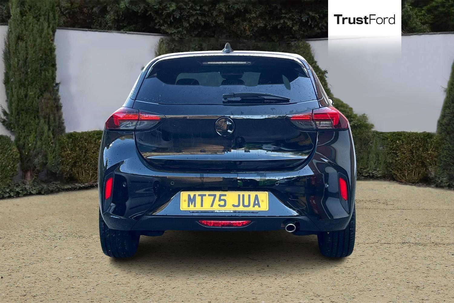 Vauxhall CORSA Photo 6