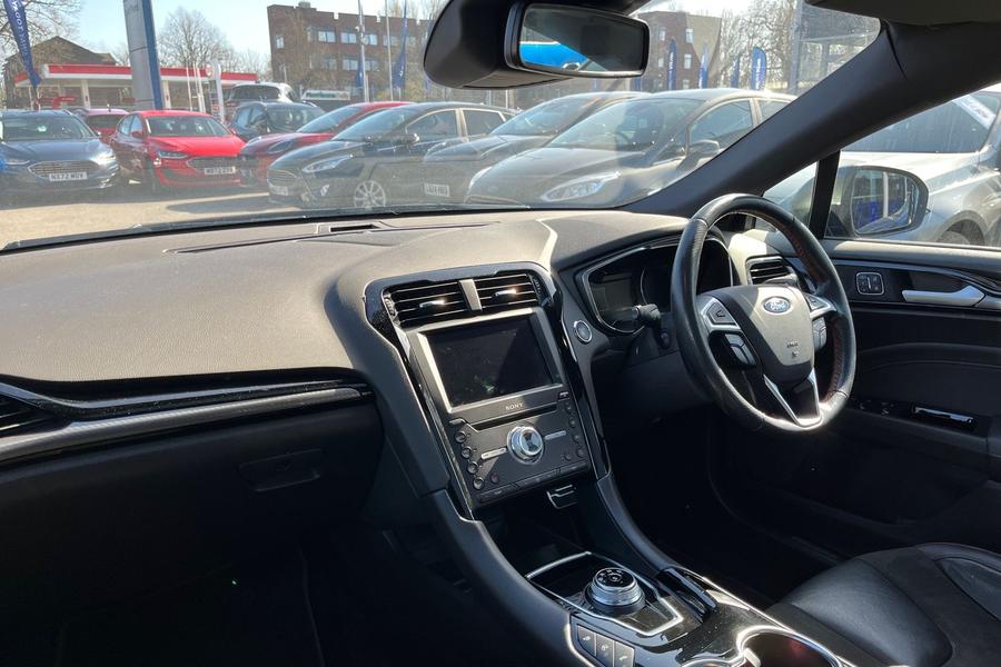 Ford MONDEO Photo autoimg-dc435ad49c3e11d7b2e2e94d394f09835c90a15a.jpg