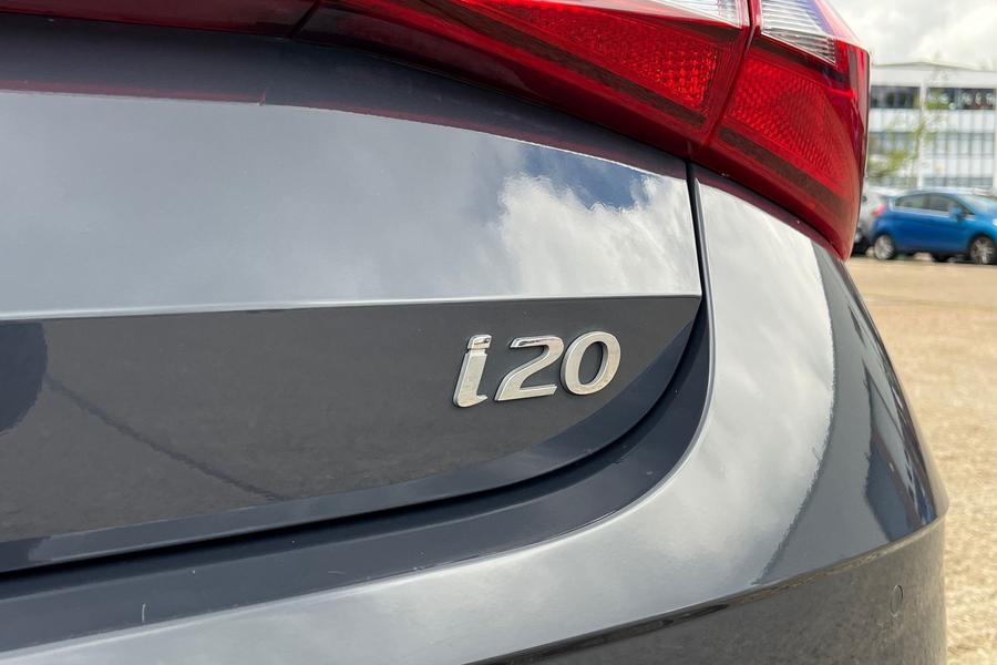 Hyundai i20 Photo autoimg-dc455d136b8162054be894ba1ebb9fa5dac638b4.jpg