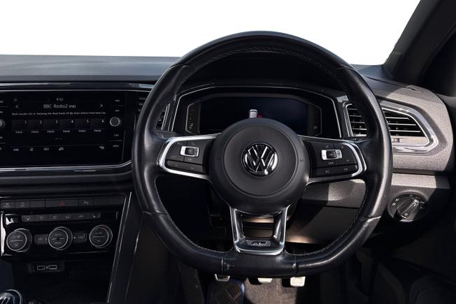 VOLKSWAGEN T-Roc Photo 11