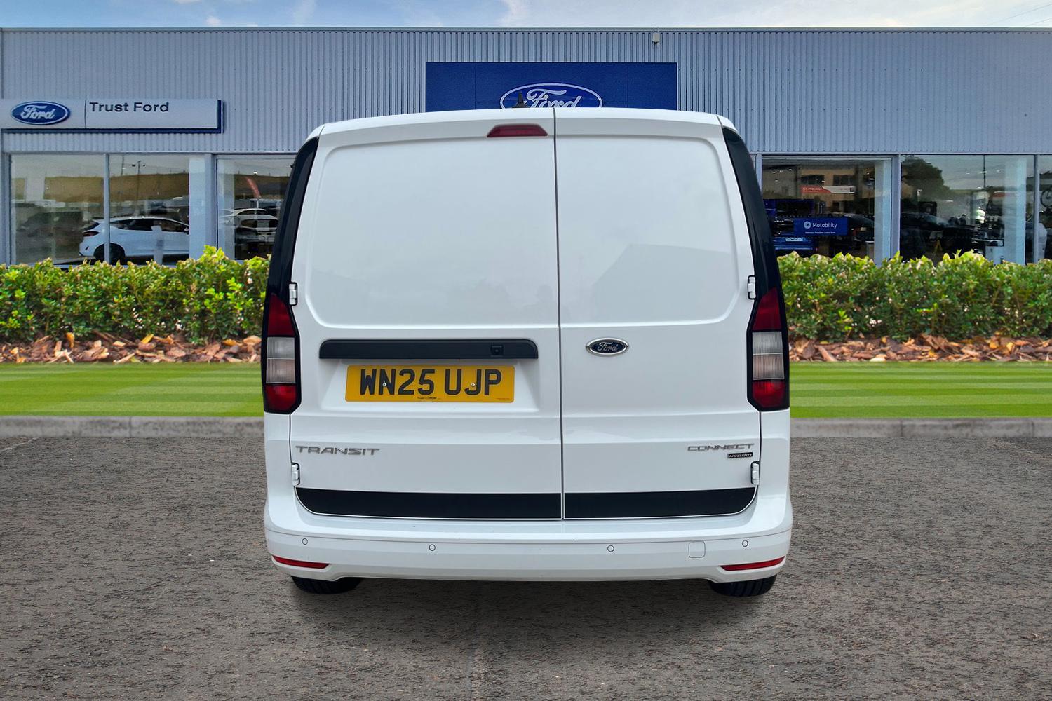 Ford TRANSIT CONNECT Photo 12