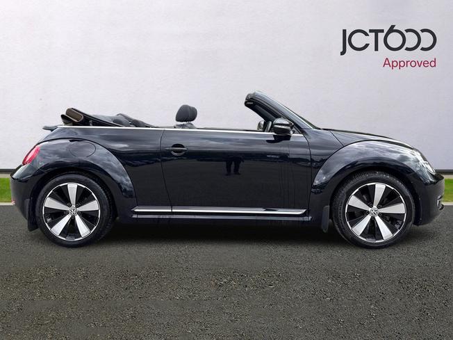 VOLKSWAGEN Beetle Photo 4