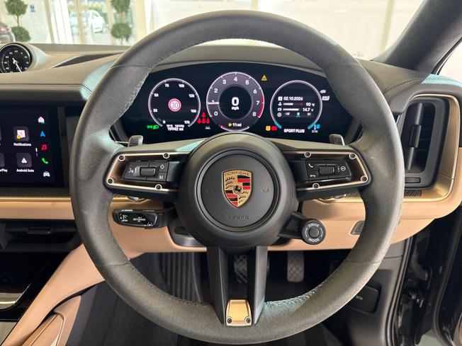 PORSCHE Cayenne Photo 17